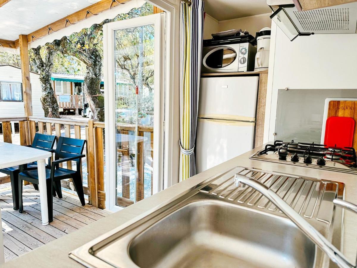 3 Bedroom Chalets Camping Lei Suves - Joycasa Roquebrune-sur Argens Exterior foto
