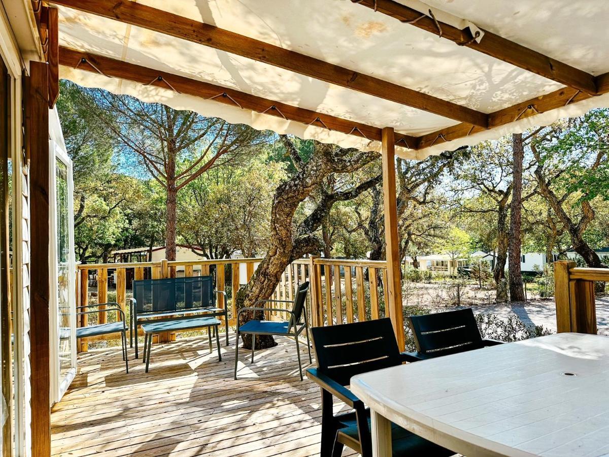 3 Bedroom Chalets Camping Lei Suves - Joycasa Roquebrune-sur Argens Exterior foto